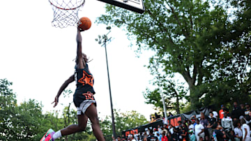 Syracuse basketball has recruited 5-star PG Deron Rippey harder than anyone. Now 'Cuse will host him on an official visit.