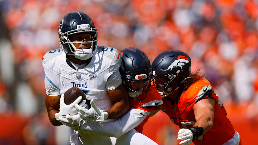 Tennessee Titans v Denver Broncos