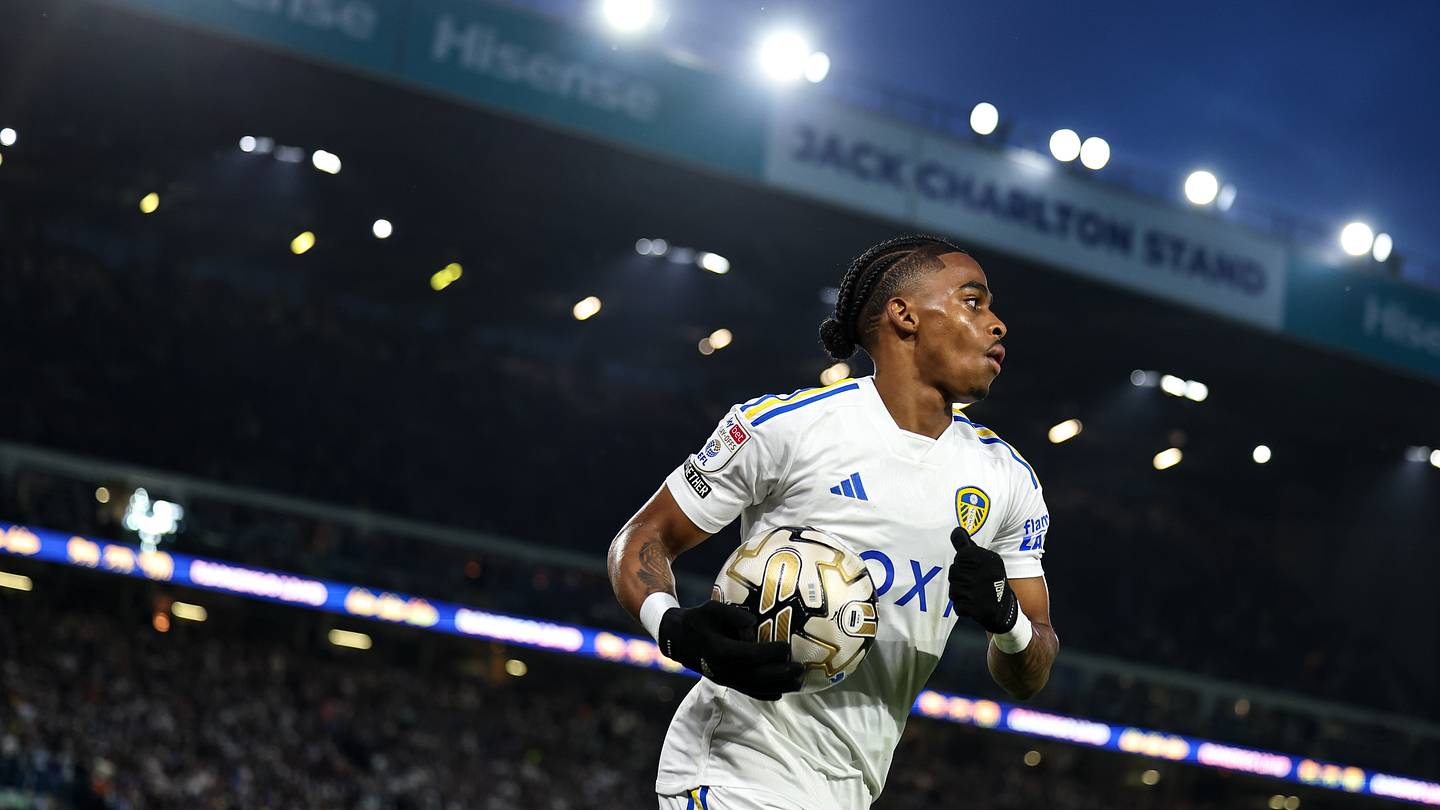 Crysencio Summerville to Chelsea: Analysing the potential transfer - Vimarsana News
