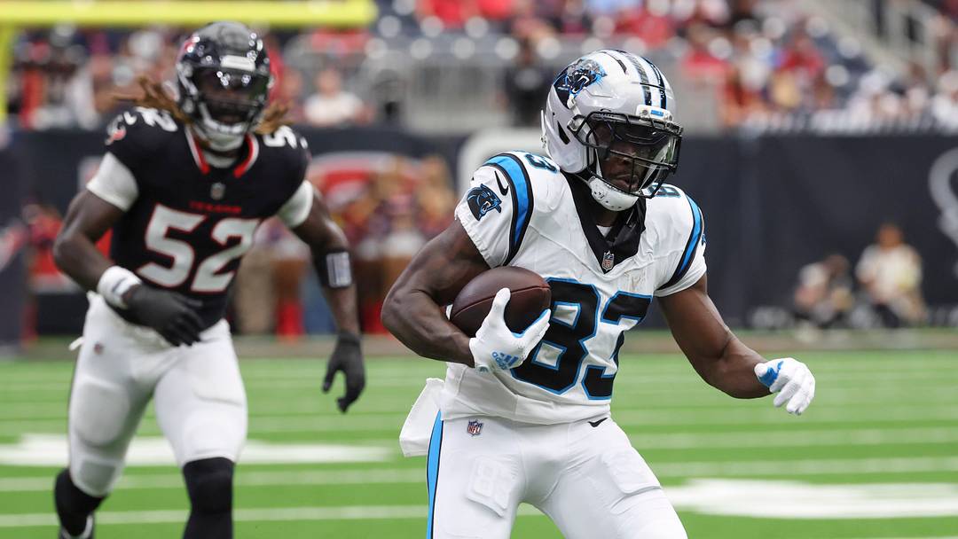 Carolina Panthers wide receiver David Moore (83) runs with the ball during the game against the Houston Texans 