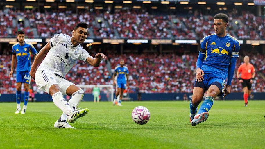 Man Utd and Leeds locked horns in Sweden. | IMAGO/Bildbyran