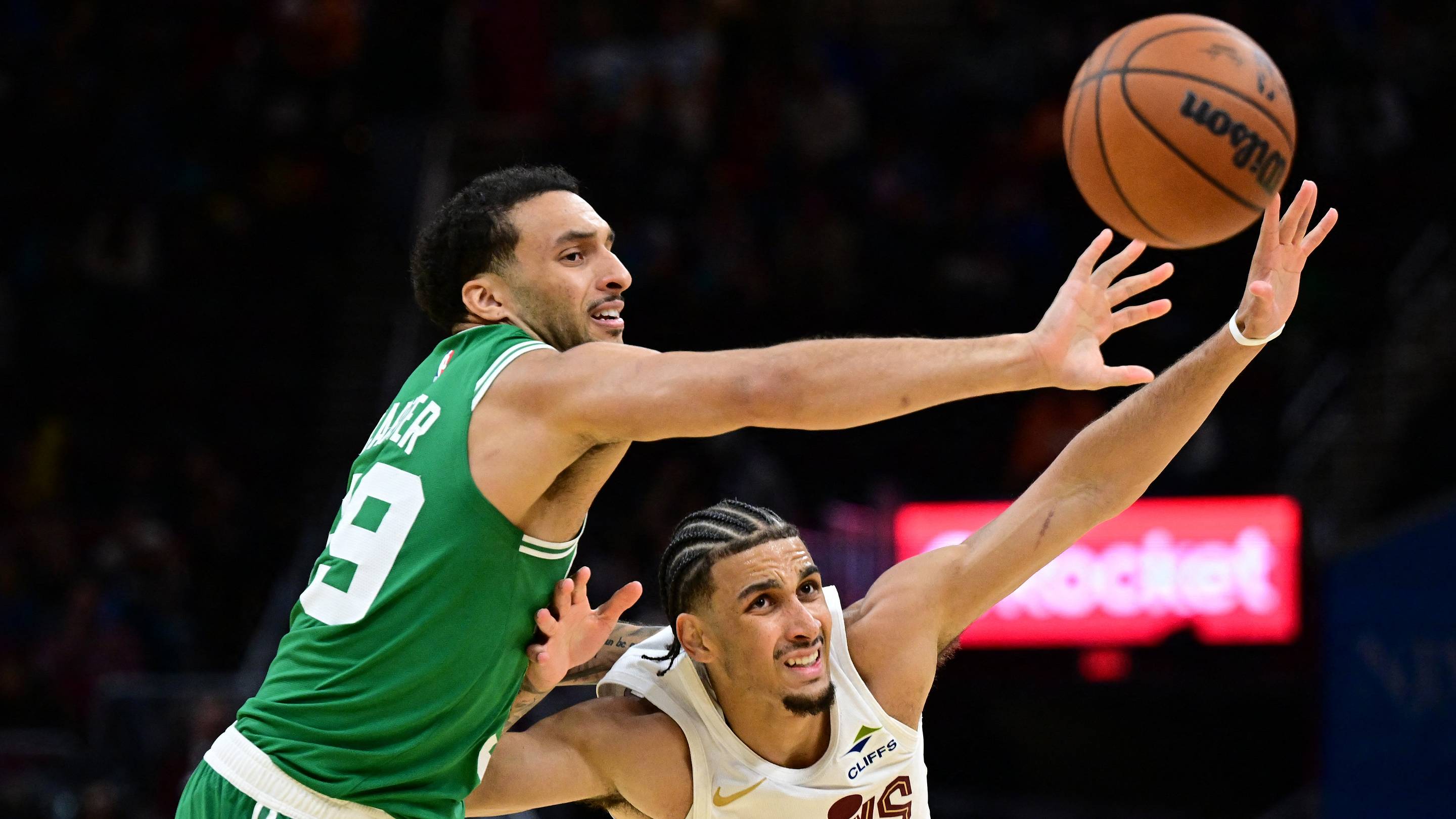 Devin Carter Trying To Prove Himself Again (and His 1 Advantage to Make the Celtics)