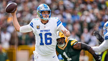 Detroit Lions quarterback Jared Goff (16) makes a pass against Green Bay Packers during the first half at Lambeau Field in Green Bay, Wis., on Sunday, September 7, 2025.