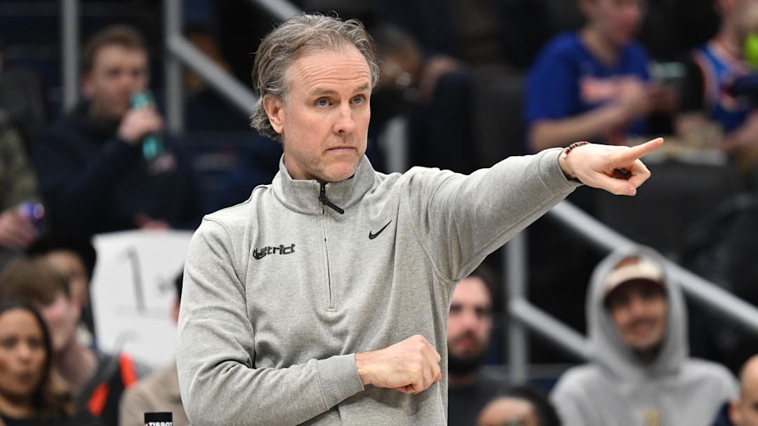 Feb 3, 2026; Washington, District of Columbia, USA; Washington Wizards head coach Brian Keefe points from the bench during a game against the New York Knicks during the first quarter at Capital One Arena. Mandatory Credit: Rafael Suanes-Imagn Images