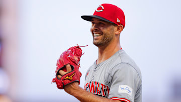 Cincinnati Reds v Atlanta Braves