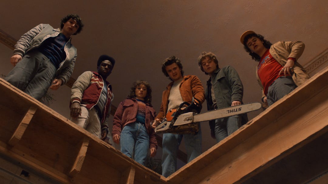 STRANGER THINGS. (L to R) Finn Wolfhard as Mike Wheeler, Caleb McLaughlin as Lucas Sinclair, Natalia Dyer as Nancy Wheeler, Joe Keery as Steve Harrington, Charlie Heaton as Jonathan Byers, and Gaten Matarazzo as Dustin Henderson in STRANGER THINGS. Cr. Courtesy of Netflix © 2025 STRANGER THINGS. (L to R) Finn Wolfhard as Mike Wheeler, Caleb McLaughlin as Lucas Sinclair, Natalia Dyer as Nancy Wheeler, Joe Keery as Steve Harrington, Charlie Heaton as Jonathan Byers, and Gaten Matarazzo as Dustin Henderson in STRANGER THINGS. Cr. Courtesy of Netflix © 2025