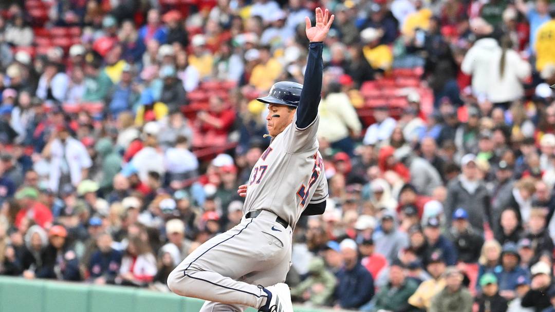 May 2, 2026; Boston, Massachusetts, USA; Houston Astros left fielder Dustin Harris (37) steals second base during the sixth inning against the Boston Red Sox at Fenway Park. Mandatory Credit: Eric Canha-Imagn Images May 2, 2026; Boston, Massachusetts, USA; Houston Astros left fielder Dustin Harris (37) steals second base during the sixth inning against the Boston Red Sox at Fenway Park. Mandatory Credit: Eric Canha-Imagn Images