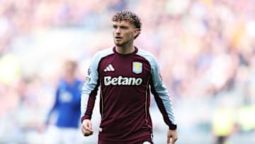 Everton v Aston Villa - Premier League