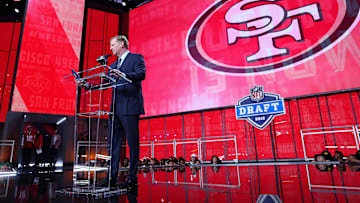 Roger Goodell announces the 49ers' Round 1 pick in the NFL Draft
