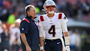 Bailey Zappe sigue rindiendo en los Patriots