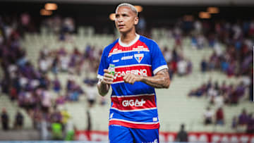 Deyverson estreou pelo Fortaleza contra o Fluminense