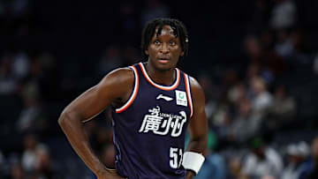 Victor Oladipo, Guangzhou Loong-Lions