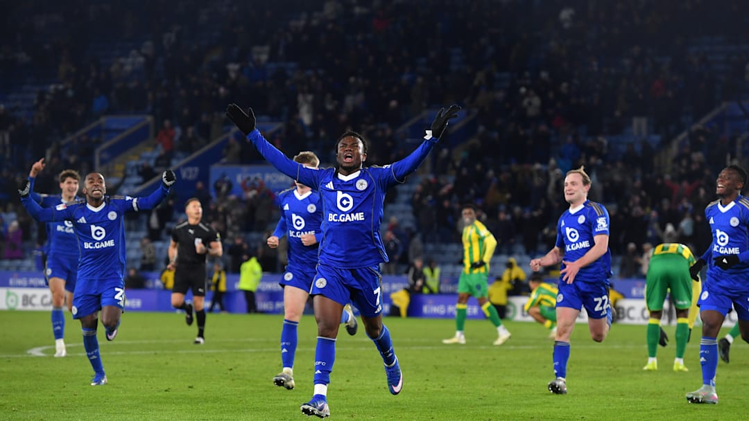 Abdul Fatawu celebrating after his stunning, albeit undeserved, winner for Leicester