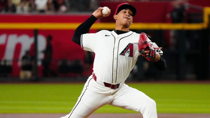 Diamondbacks pitcher Yilber Diaz (45) pitches in the first inning during a game against the Blue Jays at Chase Field in Phoenix on Saturday, July 13, 2024.