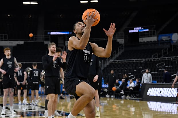 Mar 19, 2025; Providence, RI, USA; Purdue Boilermakers forward Trey Kaufman-Renn (4) practices at Amica Mutual Pavilion.