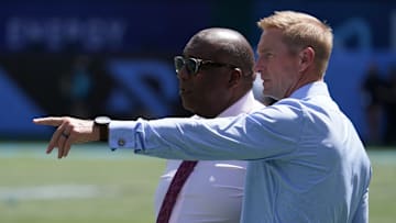 Mar 29, 2025; Arlington, TX, USA; Fox Sports broadcast team of Curt Menefee and Joel Klatt stand on the field prior to a game between the Arlington Renegades and the San Antonio Brahmas at Choctaw Stadium. Mandatory Credit: Raymond Carlin III-Imagn Images