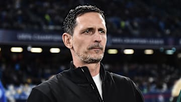 Dino Toppmöller will mit Eintracht Frankfurt oben angreifen