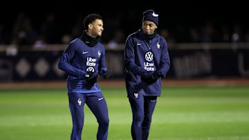 FBL-EURO-2024-QUALIFIER-FRA-TRAINING