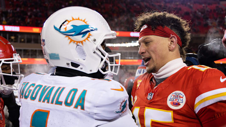 AFC Wild Card Playoffs - Miami Dolphins v Kansas City Chiefs