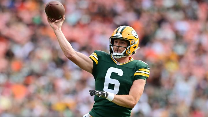 Green Bay Packers quarterback Sean Clifford (6) throws a pass during the second half against the Cleveland Browns.