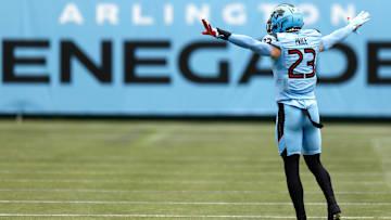 Cornerback Jayden Price after an incompletion during a DC Defenders v Arlington Renegades game