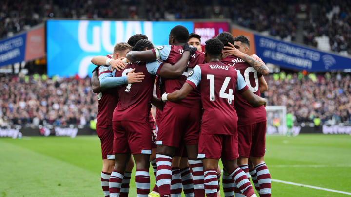 West Ham United v Aston Villa - Premier League