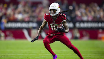 Dec 12, 2022; Glendale, Arizona, USA; Arizona Cardinals wide receiver DeAndre Hopkins (10) against