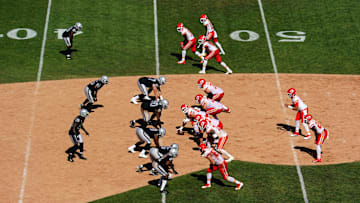 Kansas City Chiefs v Oakland Raiders