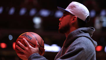 Phoenix Suns v Detroit Pistons
