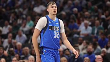Dallas Mavericks forward/guard Cooper Flagg (32).