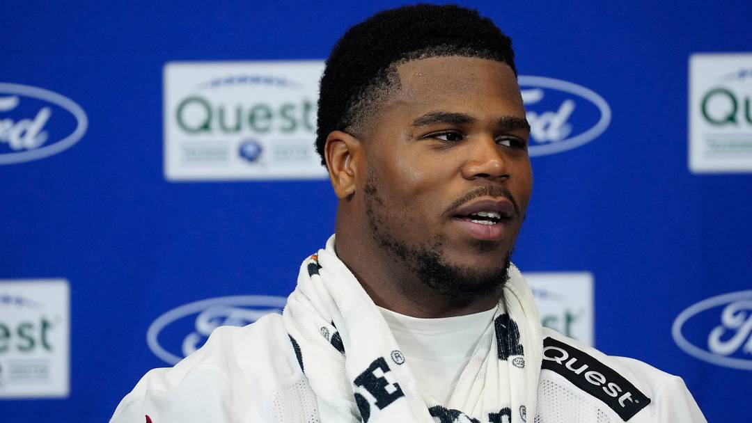New York Giants linebacker Abdul Carter 