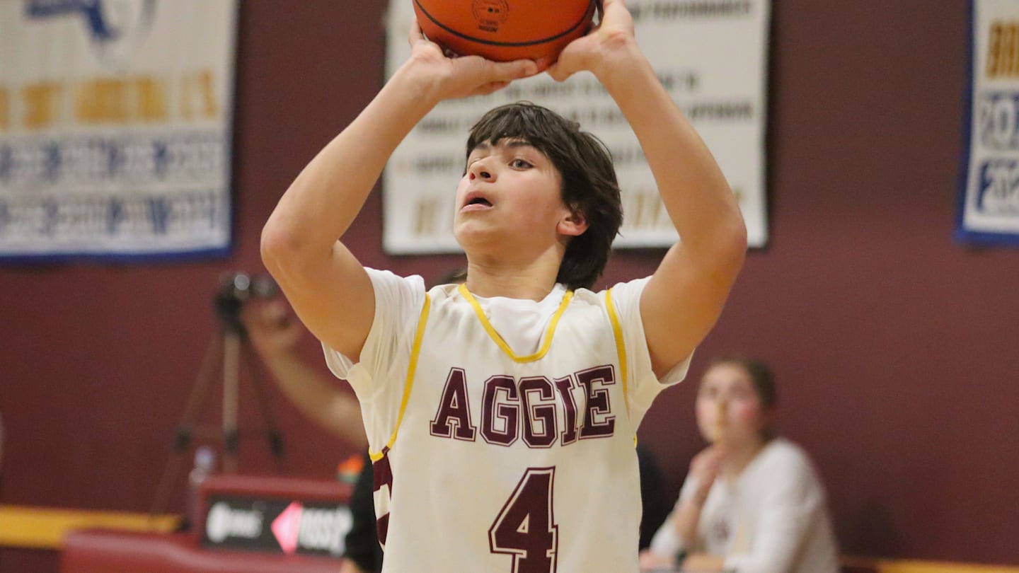 Top 10 Connecticut High School Boys Basketball Rankings (2/5/2025)