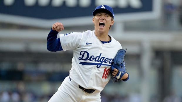 Los Angeles Dodgers starting pitcher  Yoshinobu Yamamoto NLDS Game 5