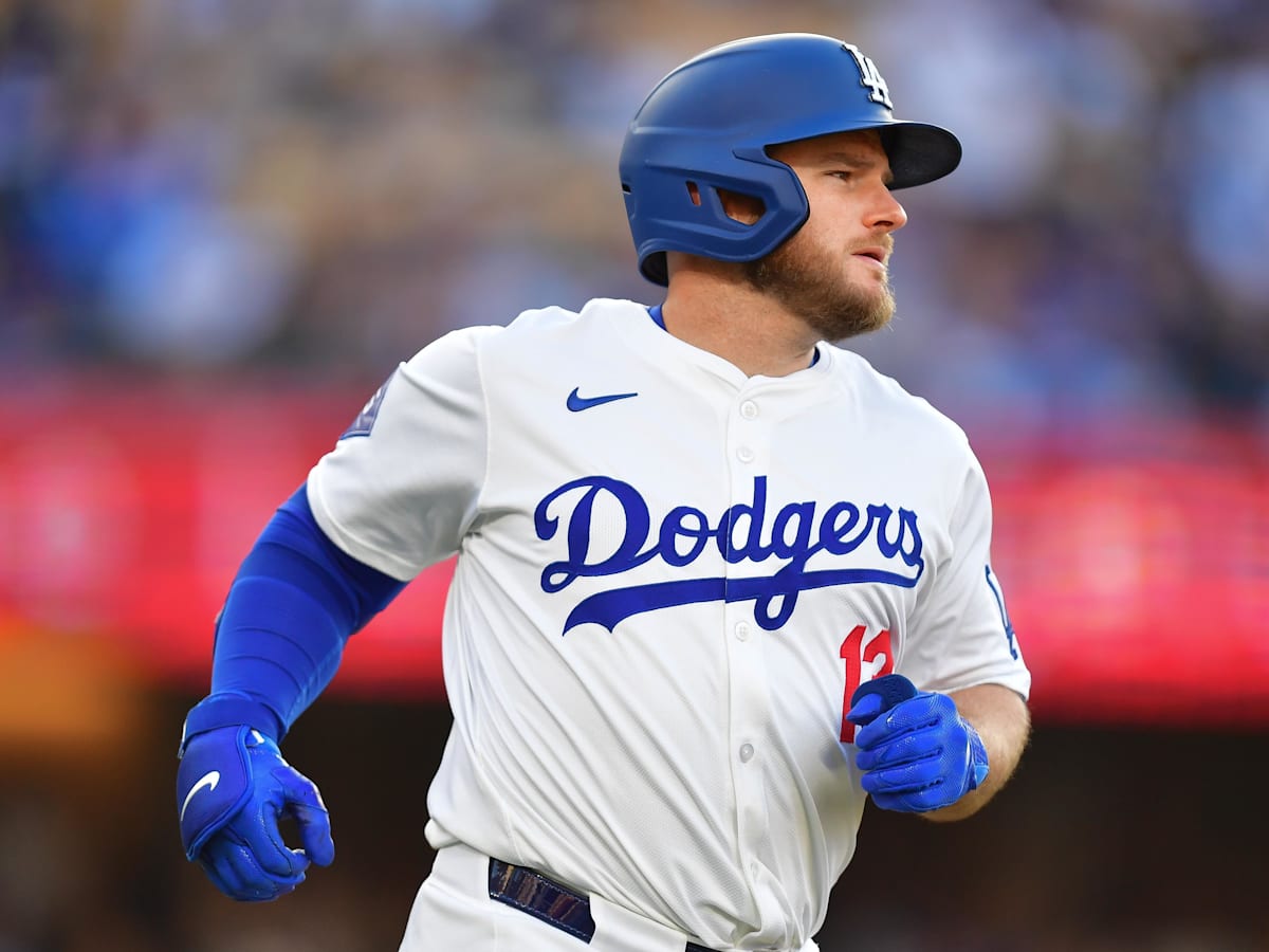 スポーツ Los Angeles Dodgers MAX MUNCY Versatile Max Muncy Is Inconsistent, But Very Valuable To