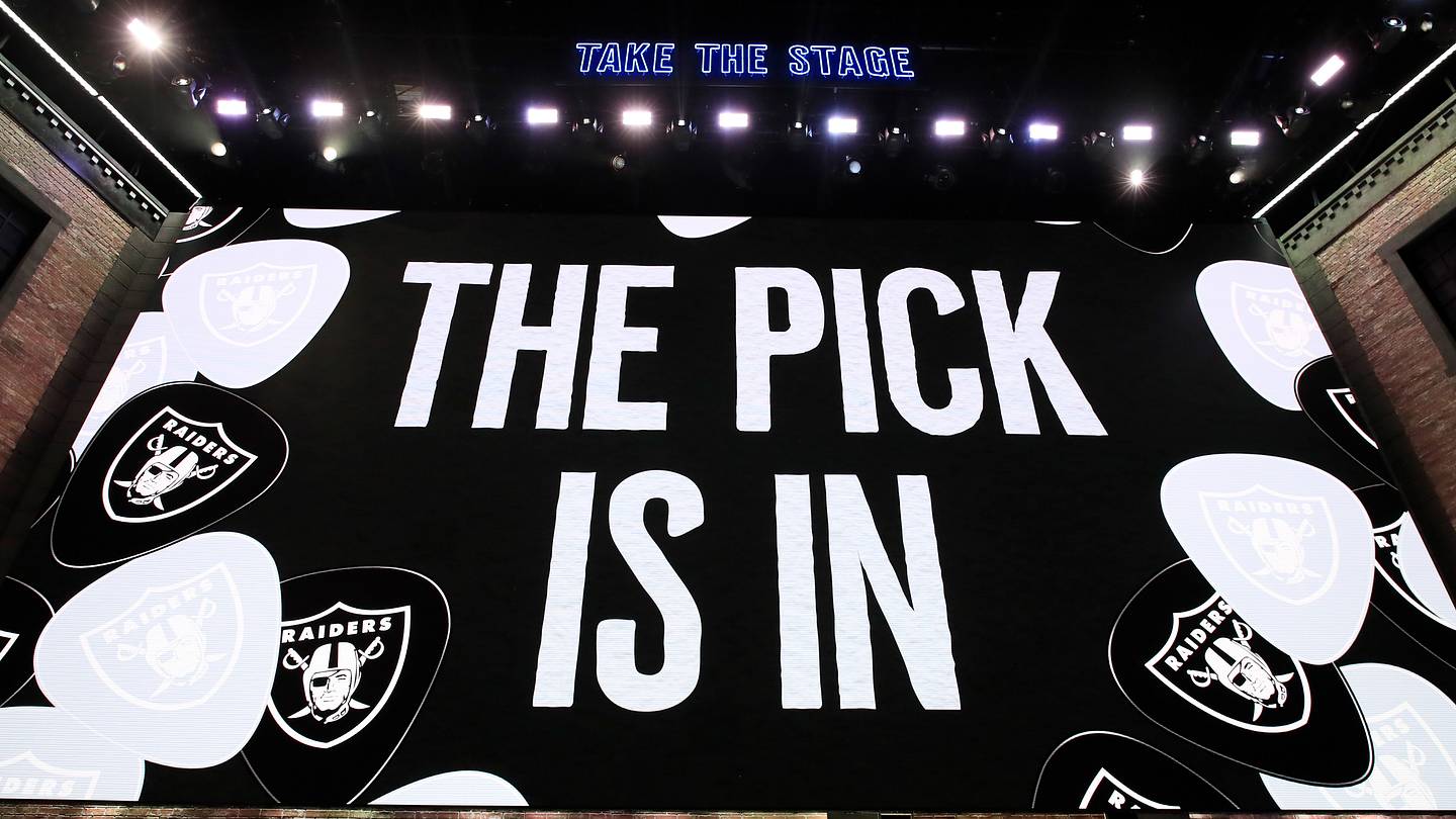 Raiders 2025 NFL Mock Draft: A playmaking QB lands in Las Vegas - Vimarsana News