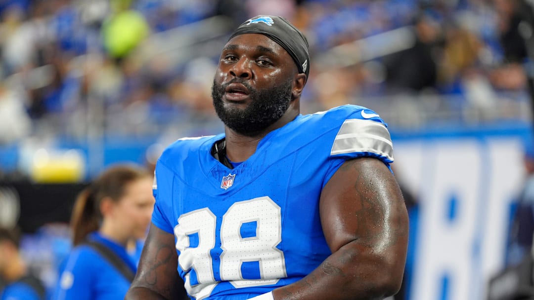 Detroit Lions DJ Reader (98) warms up before the NFL game against the Tennessee Titans at Ford Field in Detroit on Oct. 27, 2024.