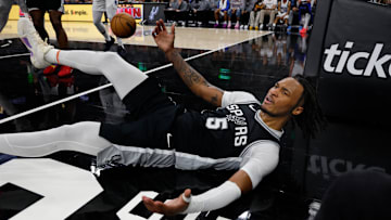 Dallas Mavericks v San Antonio Spurs