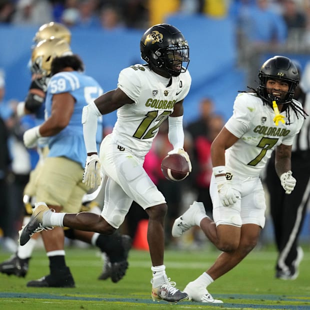 Travis Hunter (12)