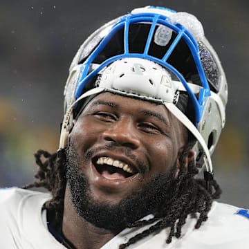 Detroit Lions defensive lineman Alim McNeill (54).
