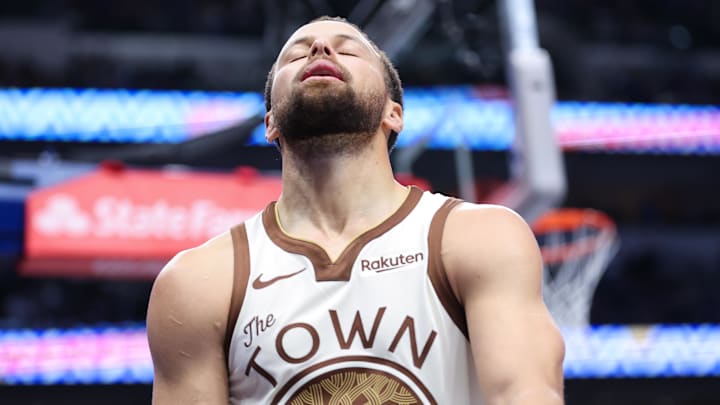 Jan 22, 2026; Dallas, Texas, USA;  Golden State Warriors guard Stephen Curry (30) reacts against the Dallas Mavericks during the second half at American Airlines Center. Mandatory Credit: Kevin Jairaj-Imagn Images