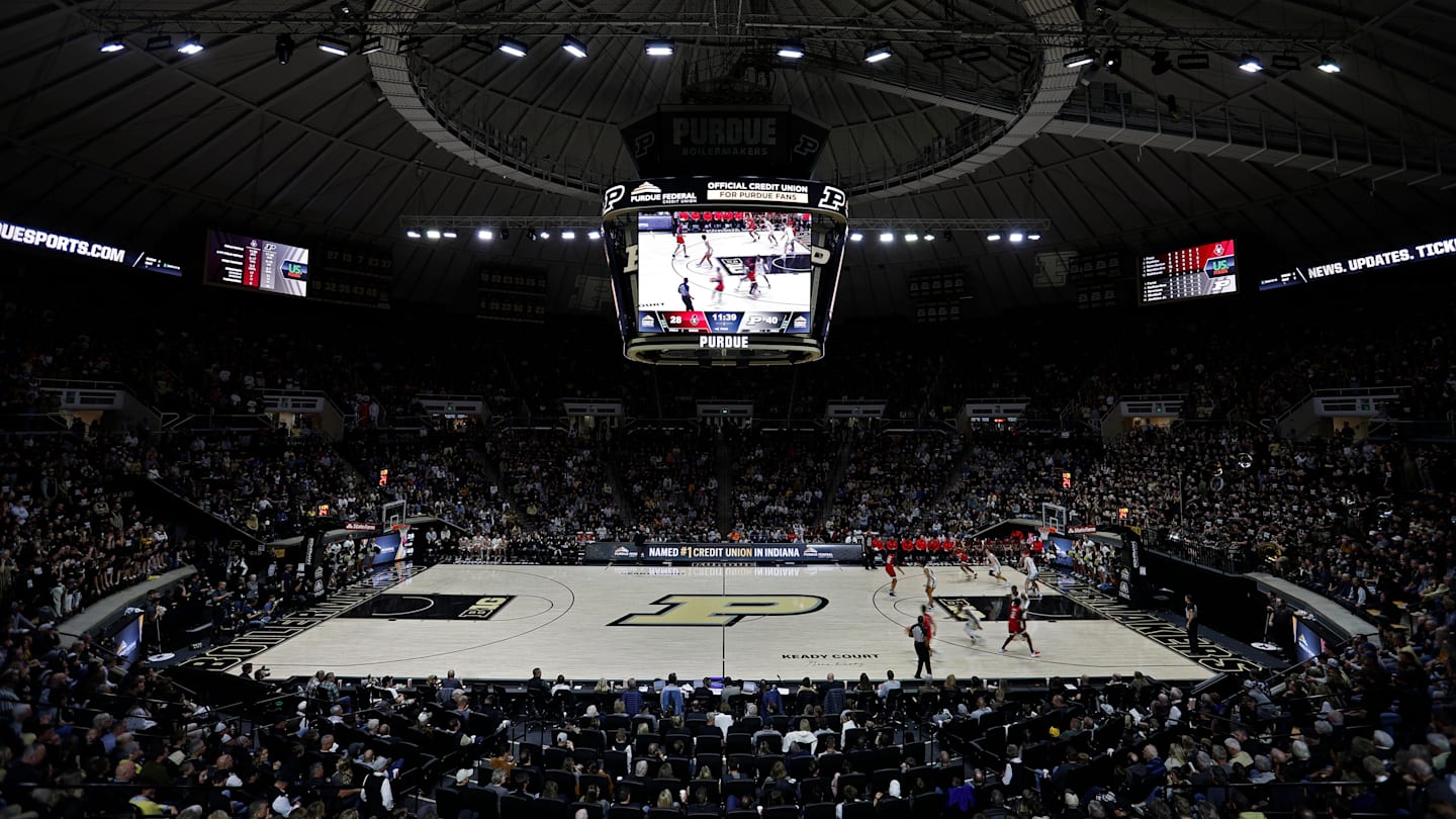 College Basketball Analyst Ranks Top-10 Big Ten Venues