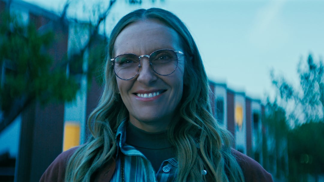 WAYWARD. Toni Collette as Evelyn Wade in episode 101 of Wayward. Cr. Courtesy of Netflix© 2025