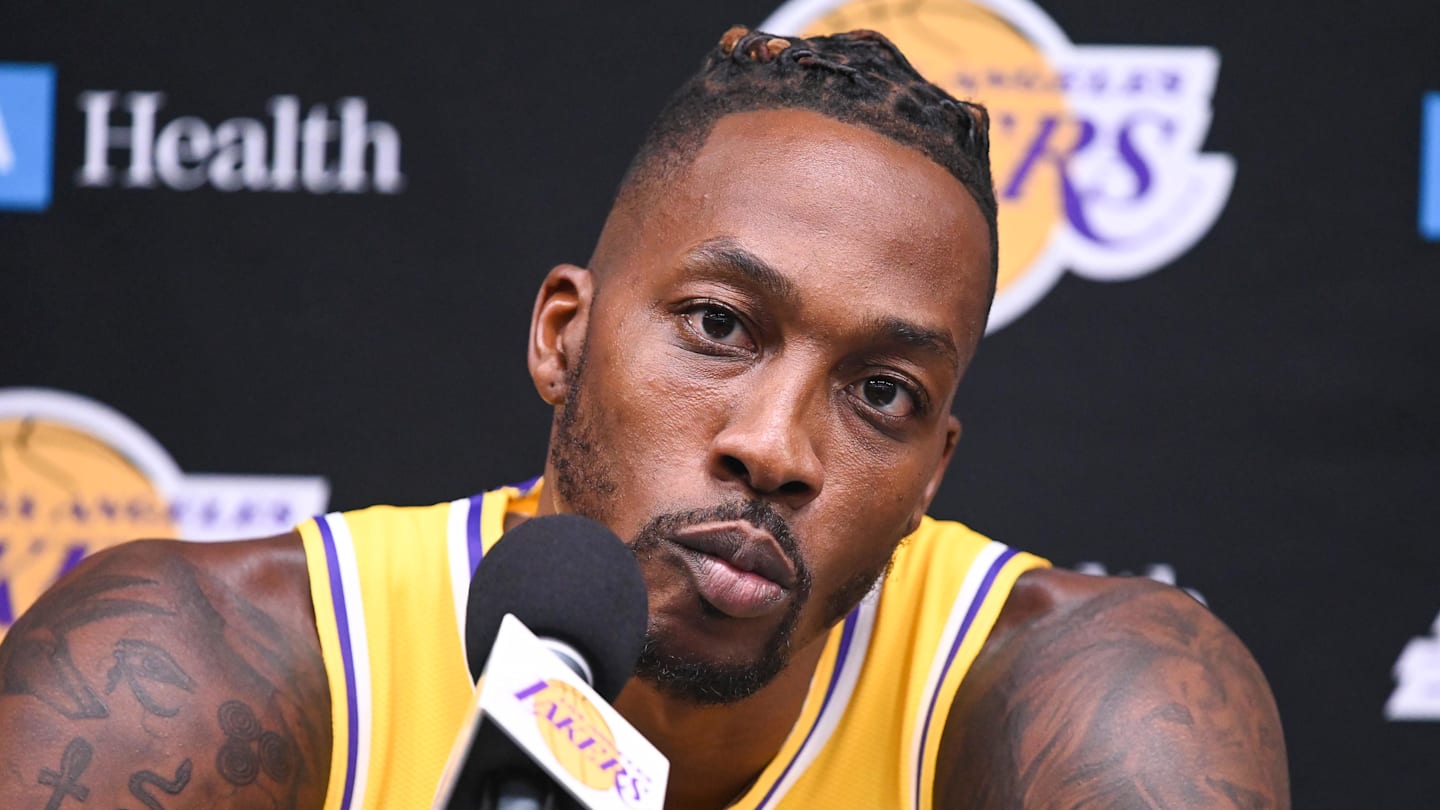 NBA Fans Send Love Dwight Howard After Heartbreaking Announcement