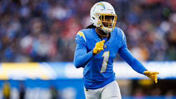 Kansas City Chiefs v Los Angeles Chargers