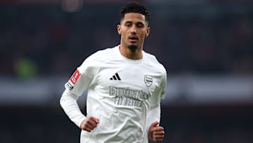William Saliba débute avec Arsenal contre Tottenham
