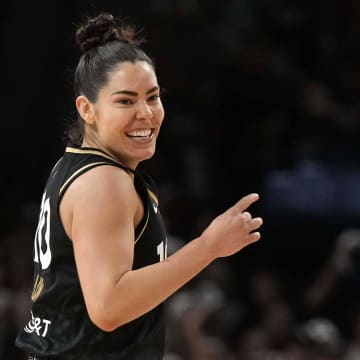 Kelsey Plum showed love to the UFC with her sneakers.