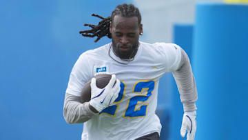  Los Angeles Chargers running back Najee Harris carries the ball during offseason workouts at The Bolt. 