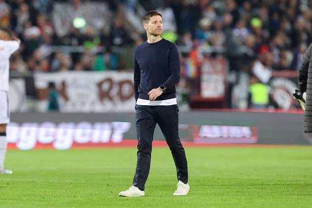 Bayer Leverkusen Entraîneur-chef Xabi Alonso Bayer Leverkusen Entraîneur-chef Xabi Alonso