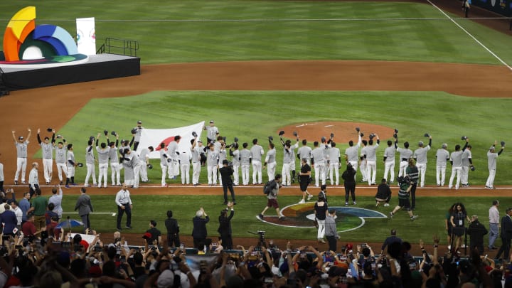 Mar 21, 2023; Miami, Florida, USA; Team Japan thanks the fans after winning the game against USA at LoanDepot Park.