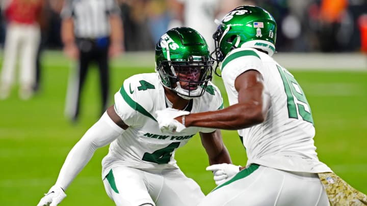 Nov 12, 2023; Paradise, Nevada, USA; New York Jets cornerback D.J. Reed (4) warms up before the start of a game against the Las Vegas Raiders at Allegiant Stadium.  